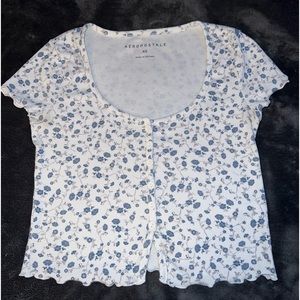 Size XS Aeropostale floral crop top!